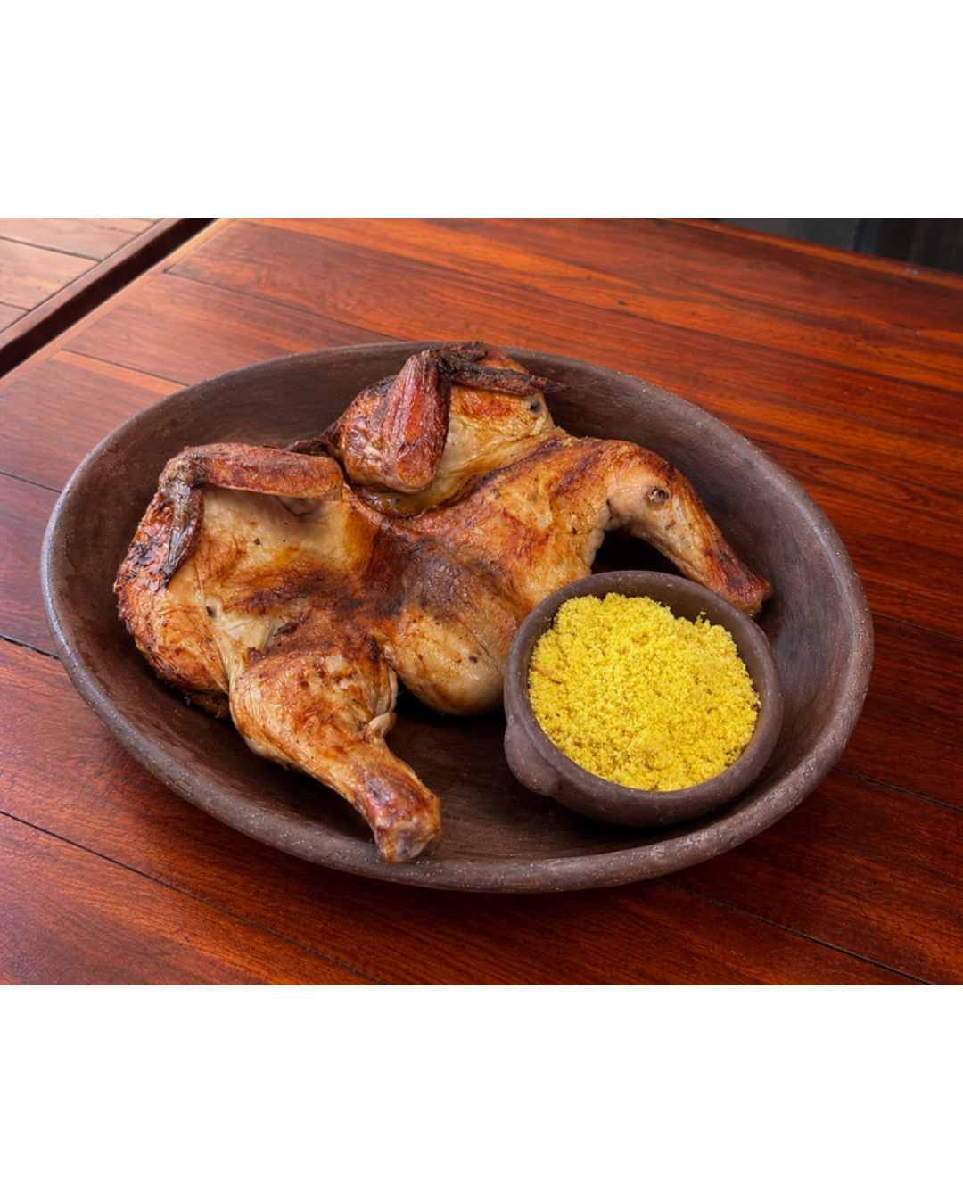 FRANGO INTEIRO ASSADO